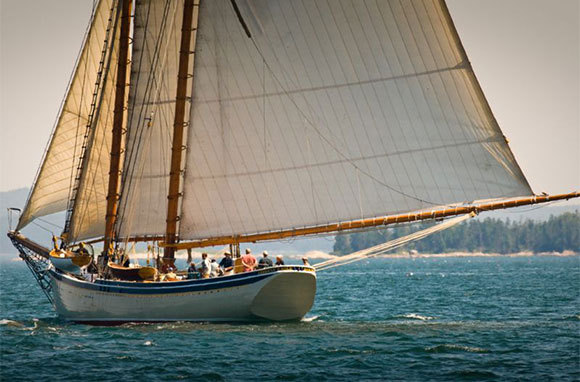 10 chuyến du lịch h&egrave; sẽ thay đổi cuộc đời bạn (Phần I)